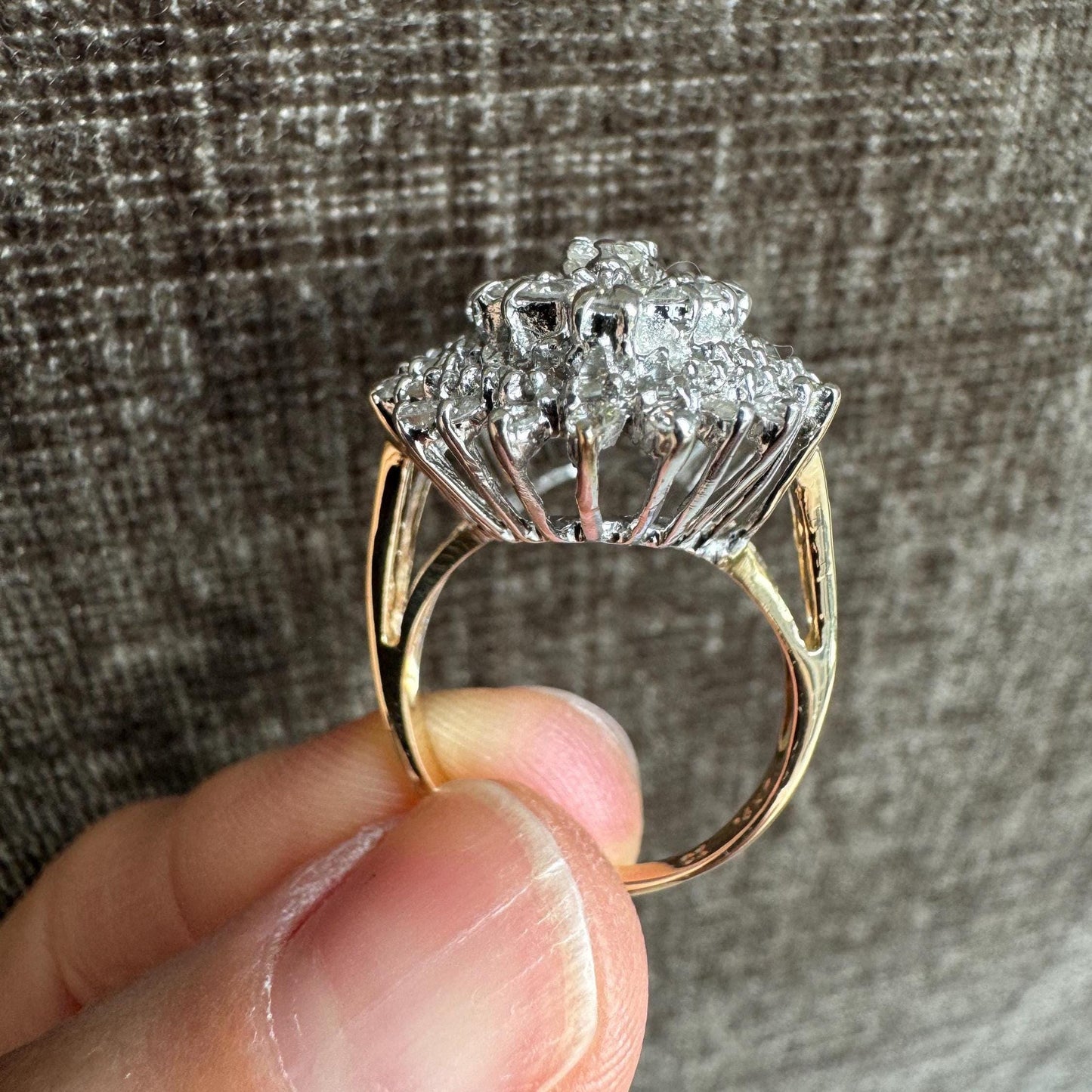 Vintage 14k Solid Yellow & White Gold 2.5 Carat Diamond Statement Cluster Ring