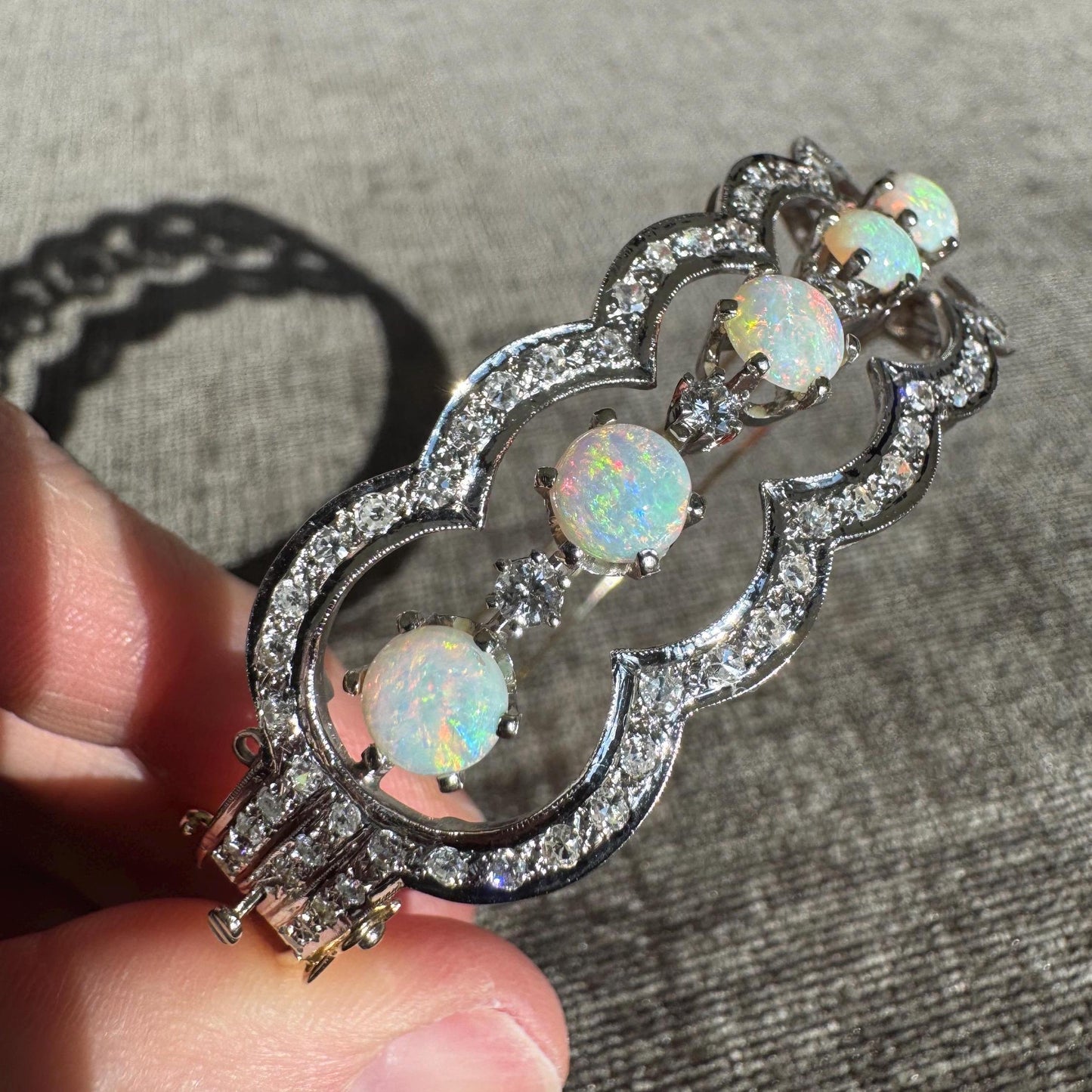 Stunning Vintage Estate 14K Opal and 1.80 CTW Diamond Scalloped Hinged Bracelet