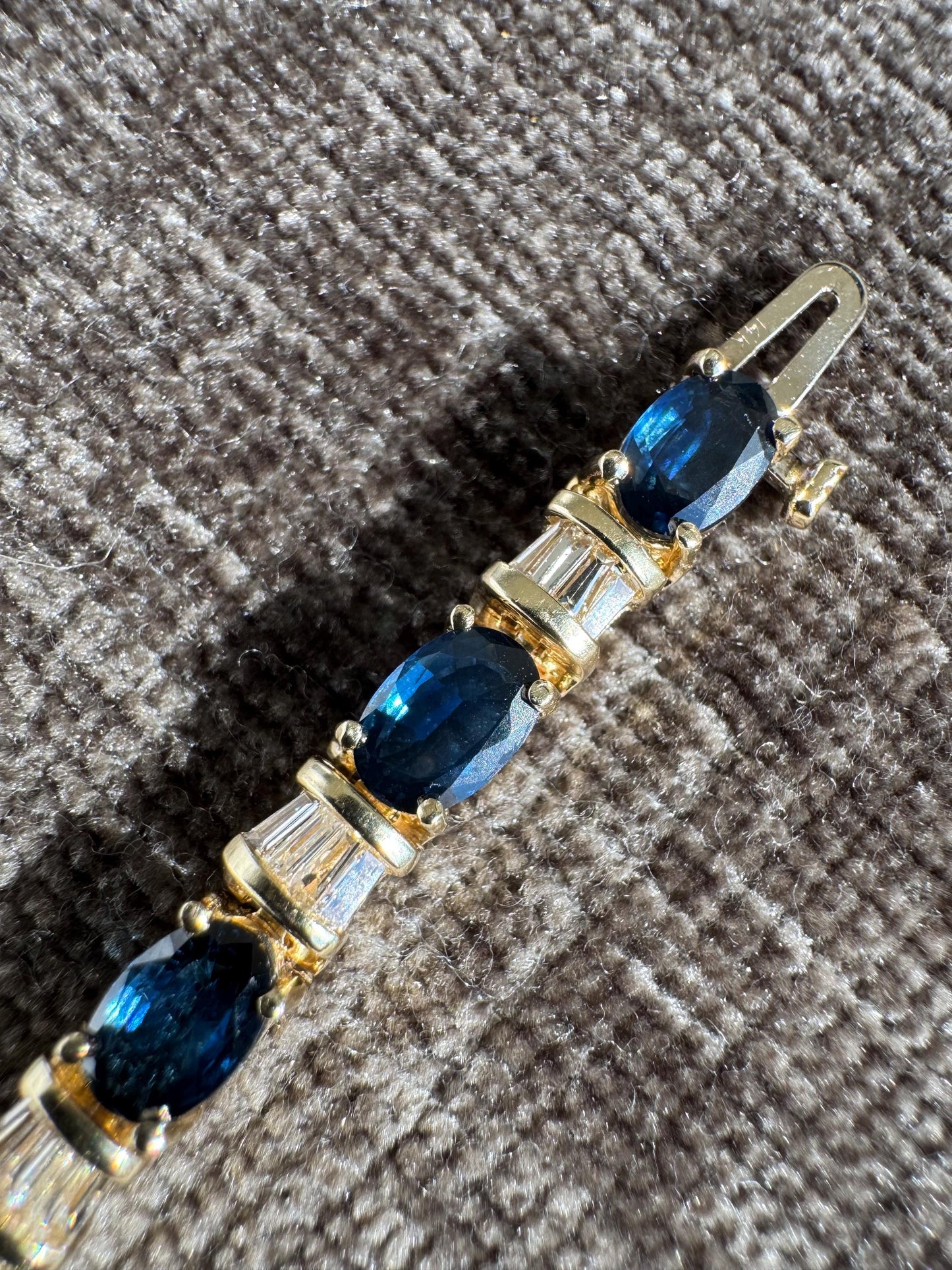 Solid 14k Yellow Gold Natural 10 Carat Sapphire & 2 Carat Diamond Bracelet
