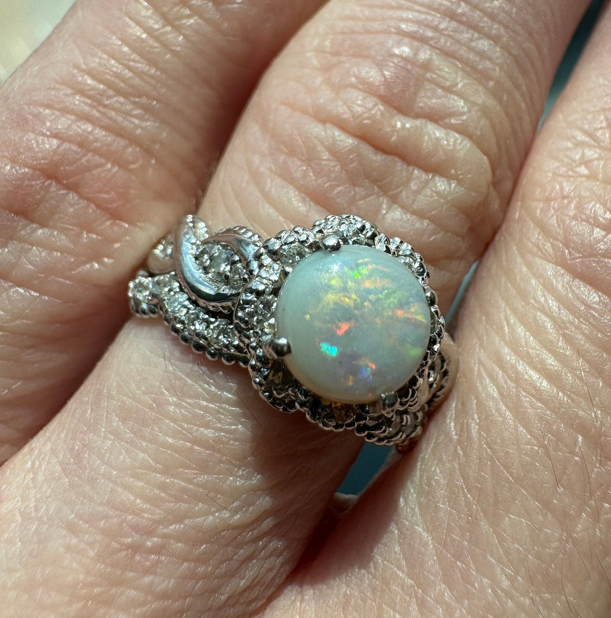 14k Solid White Gold & Natural Opal Diamond Ring