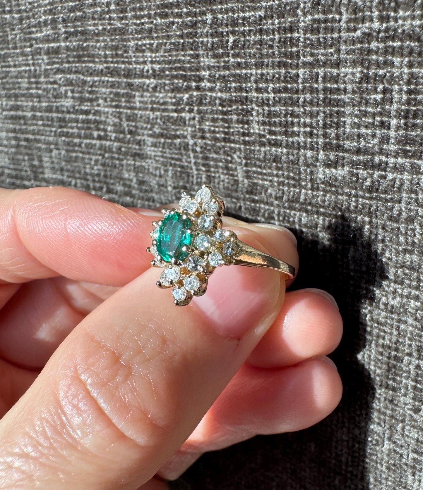 Estate Solid 14k Natural Emerald & Diamond Ballerina Ring
