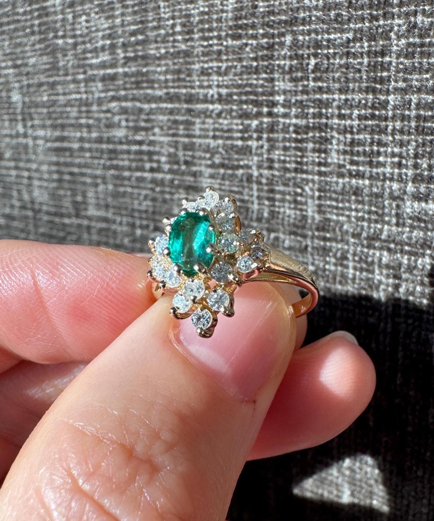 Estate Solid 14k Natural Emerald & Diamond Ballerina Ring