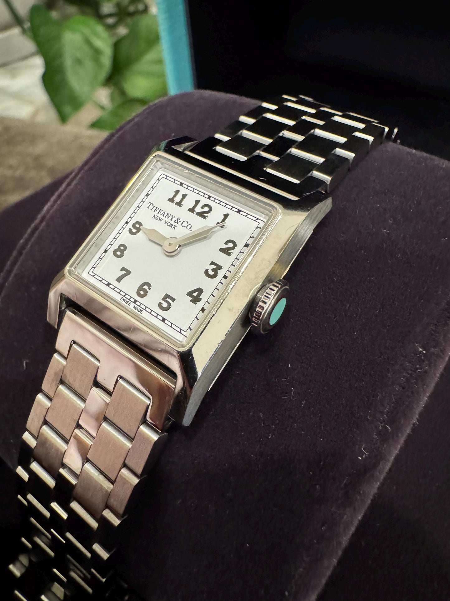 Authentic Tiffany & Co Union Square Women’s 20 mm Watch in Steel with a White Dial