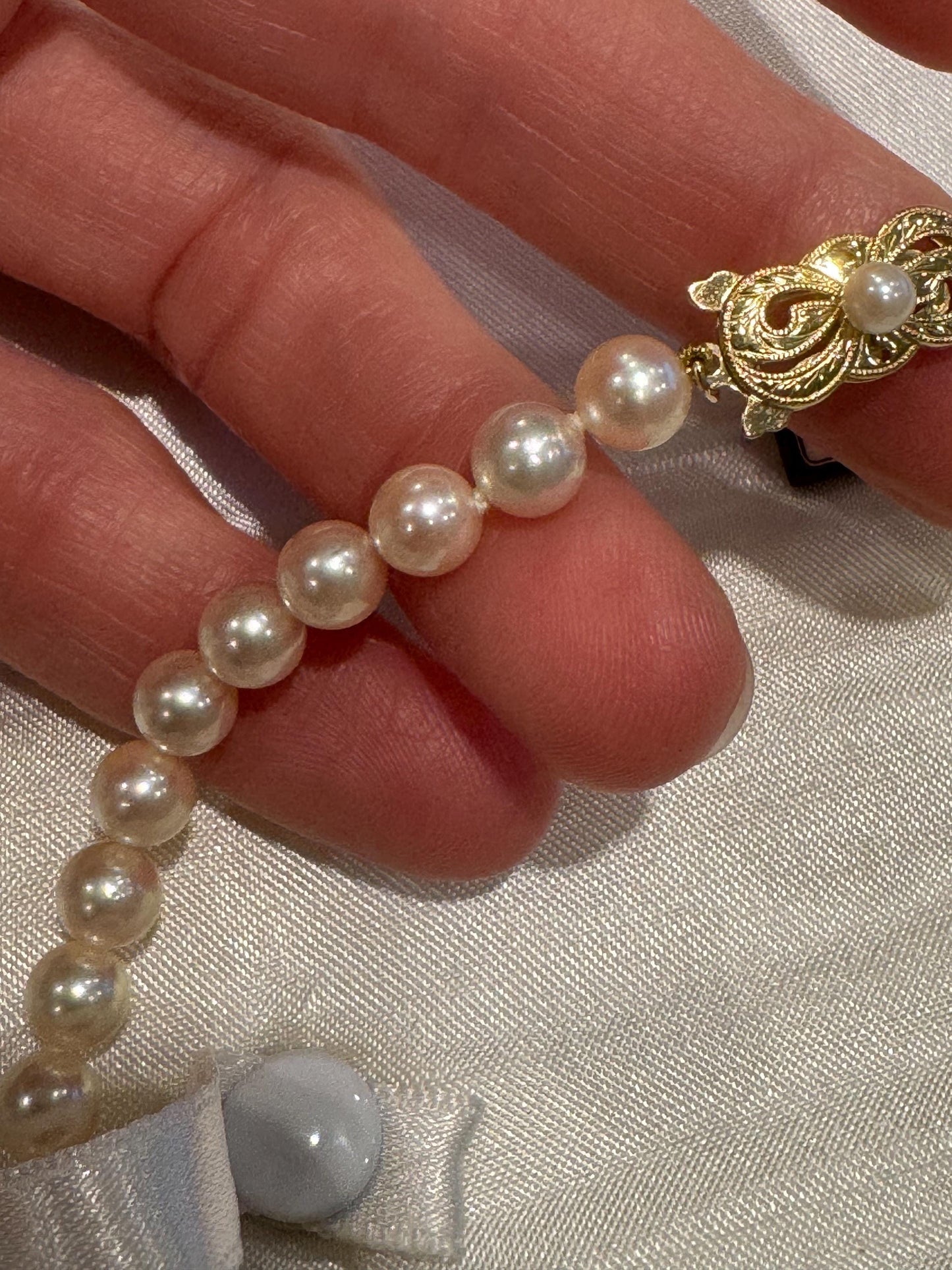Mikimoto Cream Pearl Necklace: 18k Gold Clasp, 16" Estate Jewelry