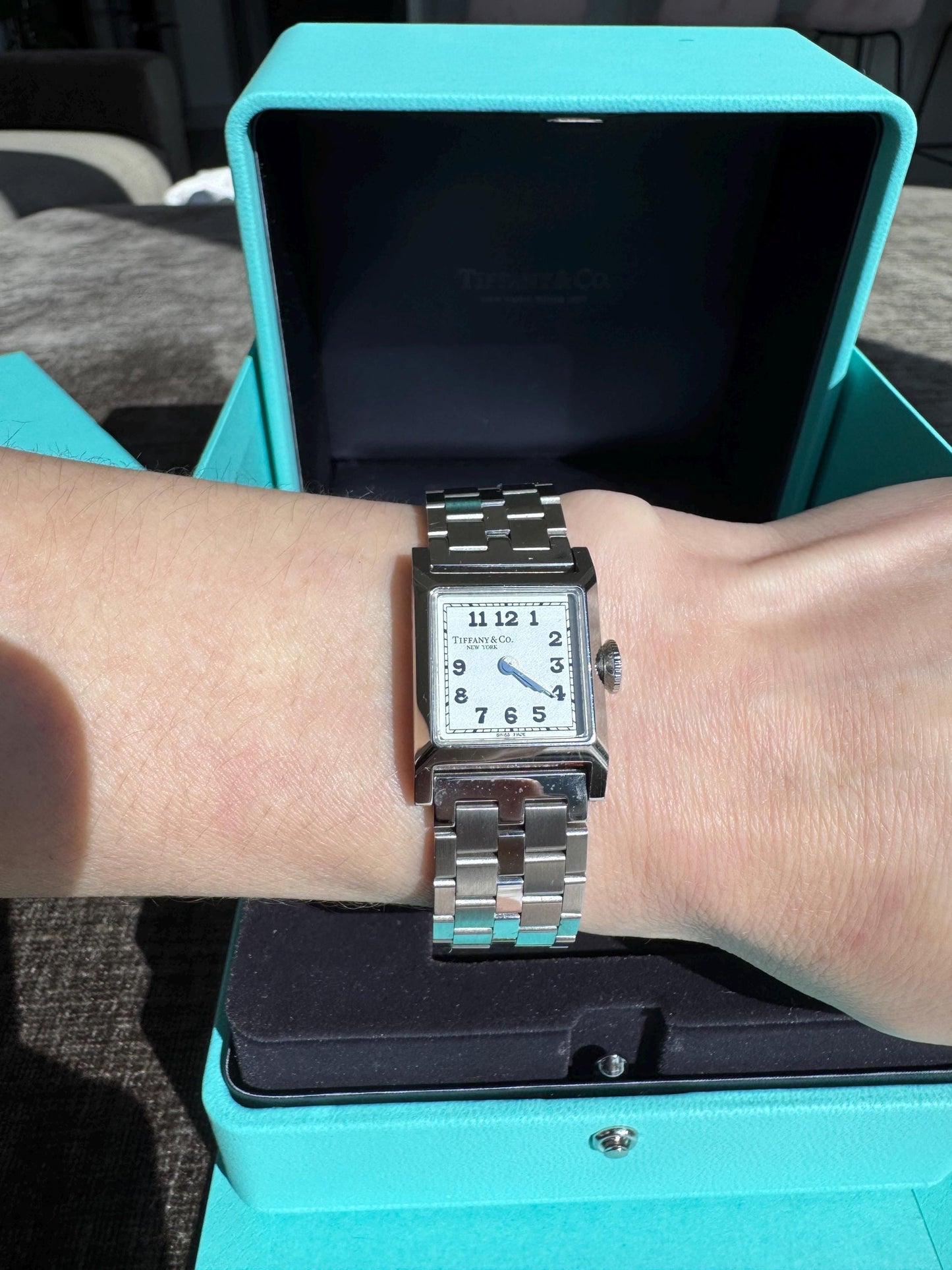 Authentic Tiffany & Co Union Square Women’s 20 mm Watch in Steel with a White Dial