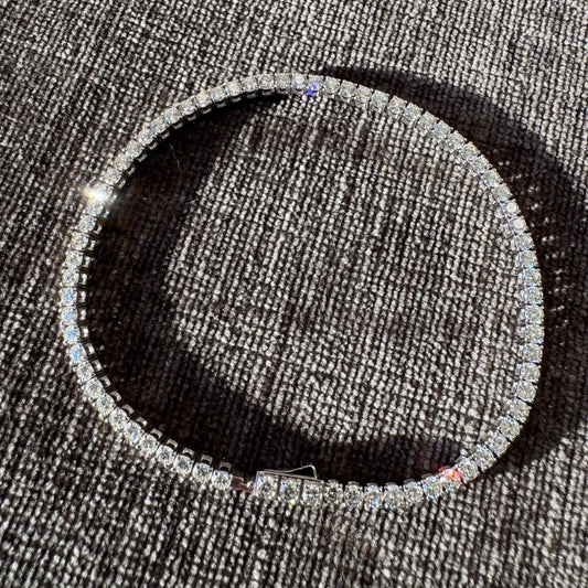 Platinum 4.26ctw Diamond Tennis Bracelet Color G-H & Clarity VS1-VS2 – 7.25”