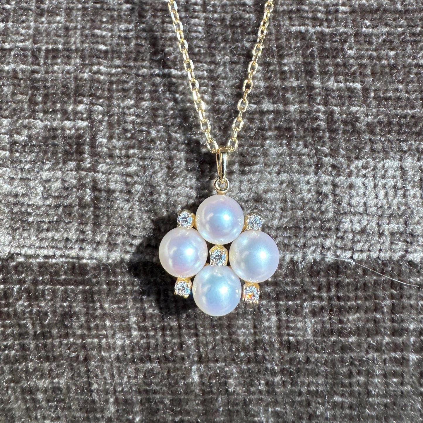 Mikimoto Akoya Pearl and Diamond Bubble Pendant – 18k Yellow Gold