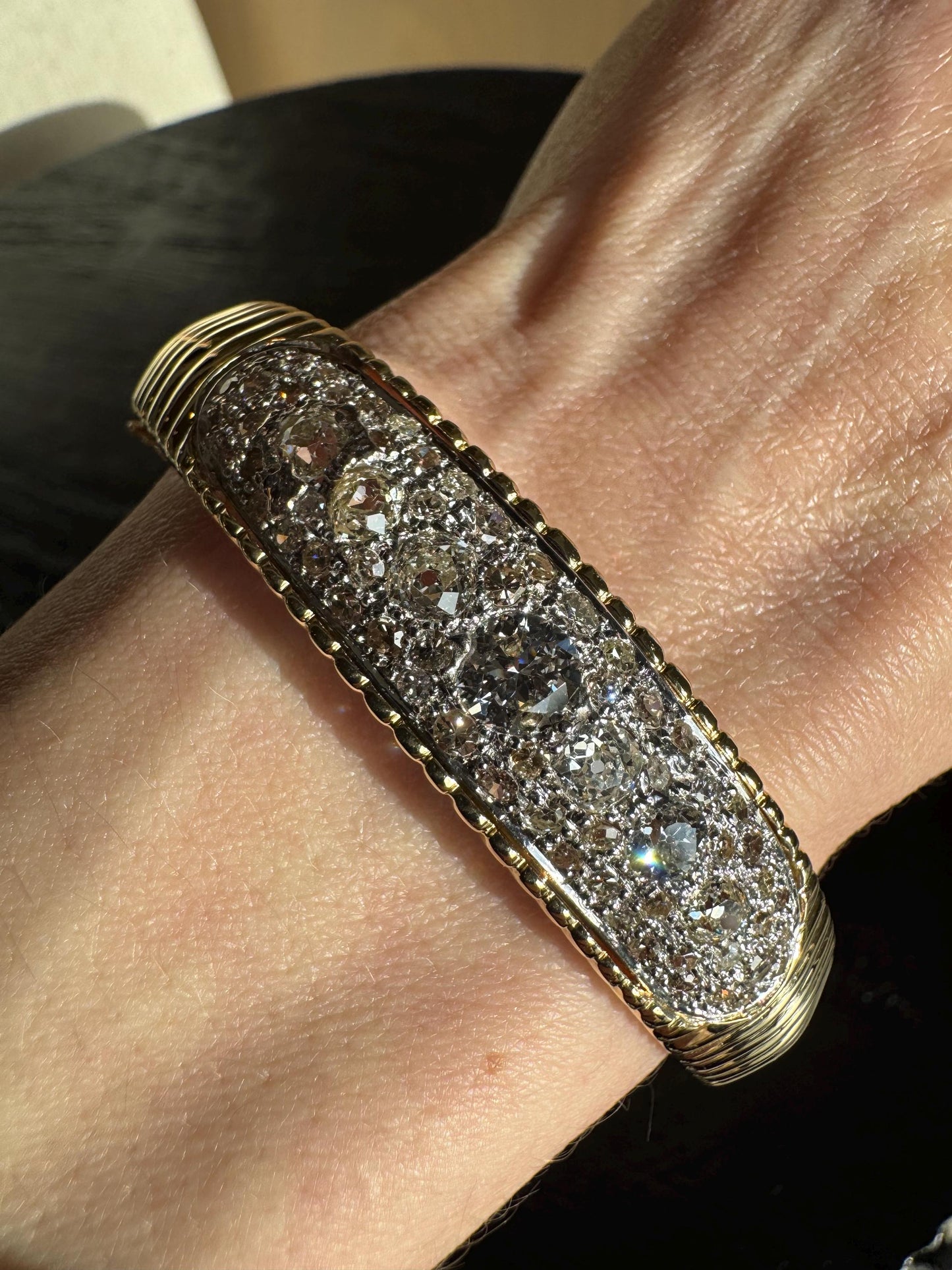 Vintage 18k Yellow Gold Diamond Shrimp Bracelet Old Mine Cut Diamonds 41.3g Estate Jewelry