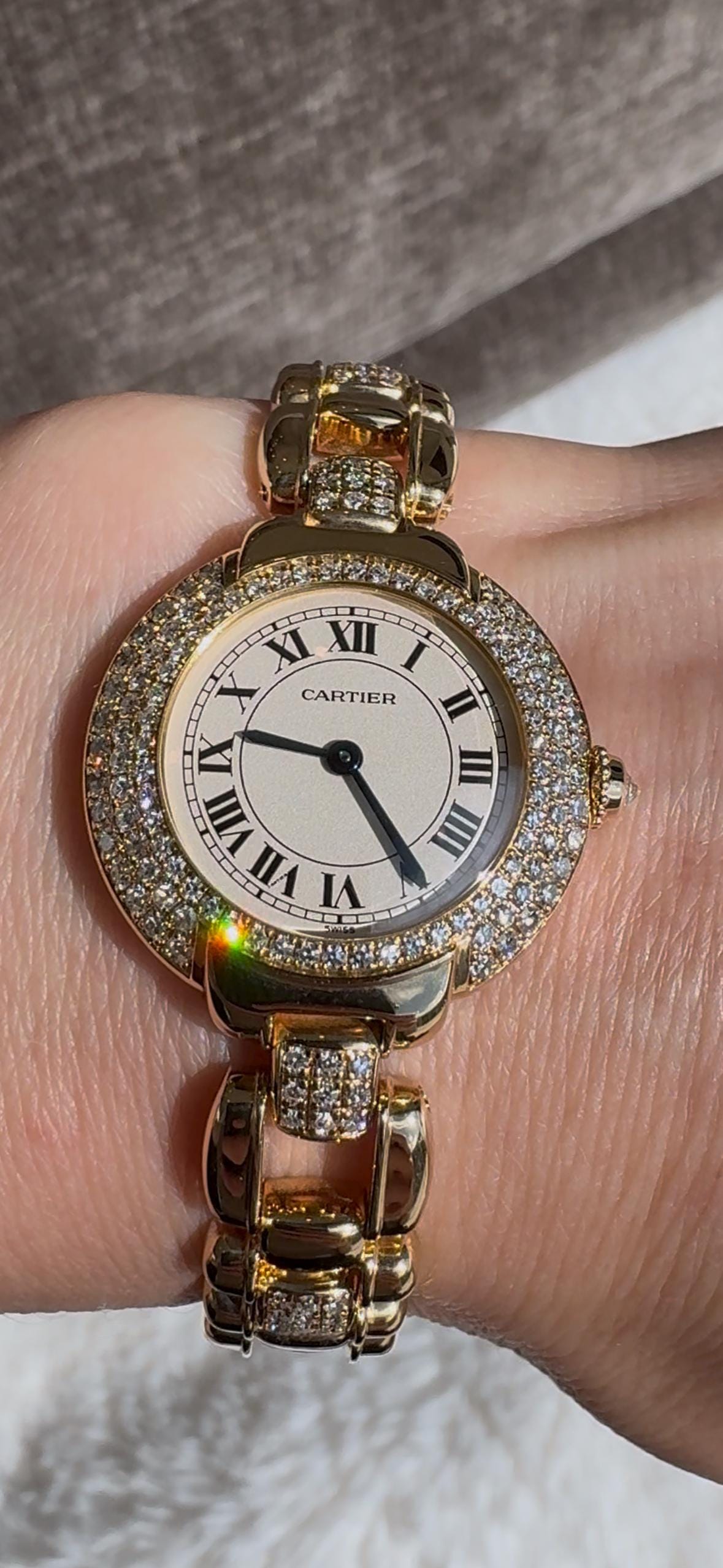 Vintage Cartier Vendôme Diamond Watch 18k Yellow Gold Factory Diamond Bezel