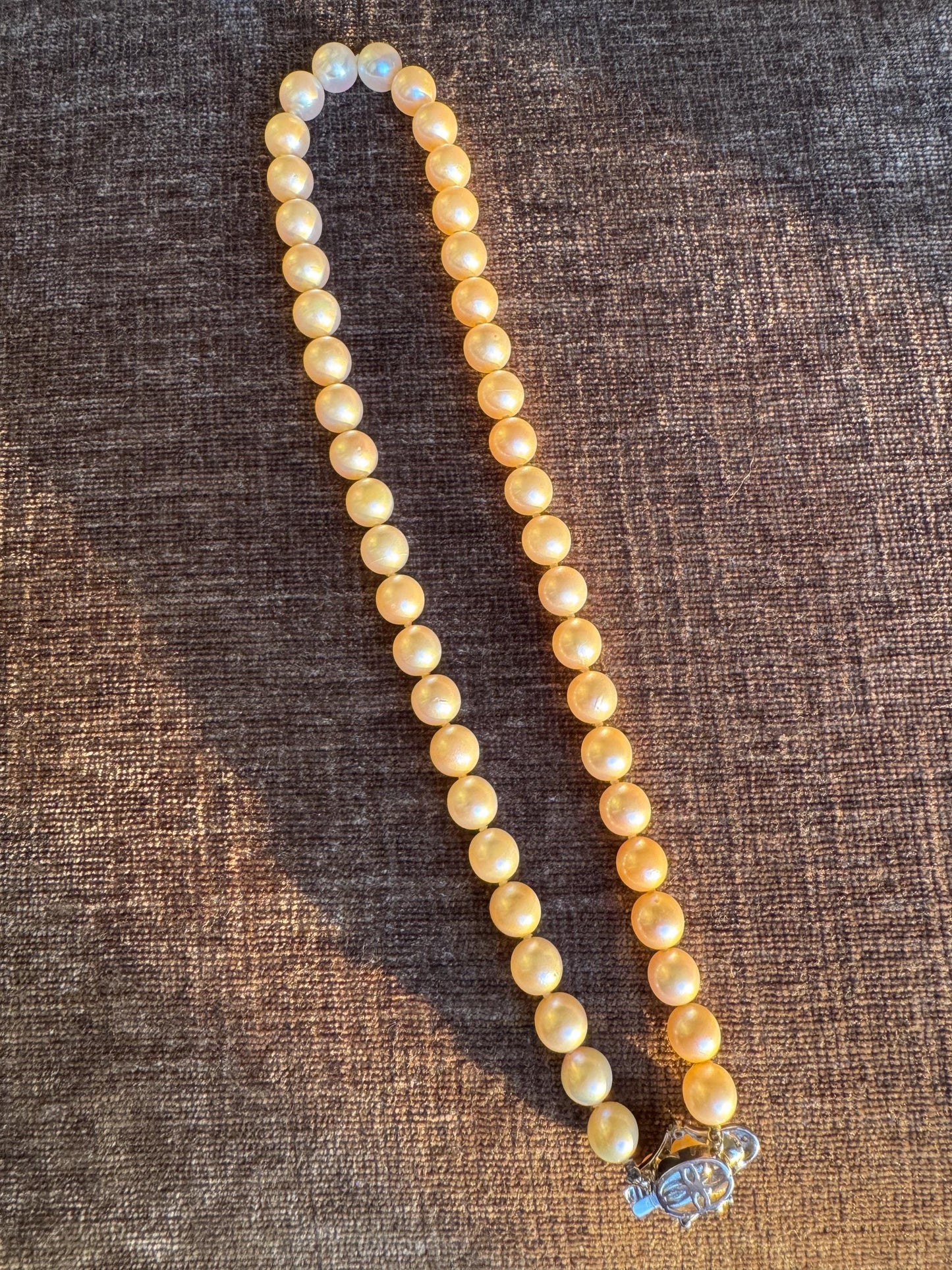 Vintage 14k White Gold Art Deco Akoya Pearl Necklace with Diamond Clasp – 8.5mm Pearls