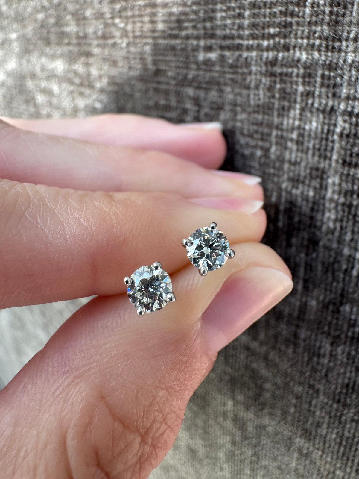 Tiffany & Co. 0.60 CTW Diamond Stud Earrings | H VVS1 VVS2 | Platinum PT950 | Tiffany Diamond Certificates & Box