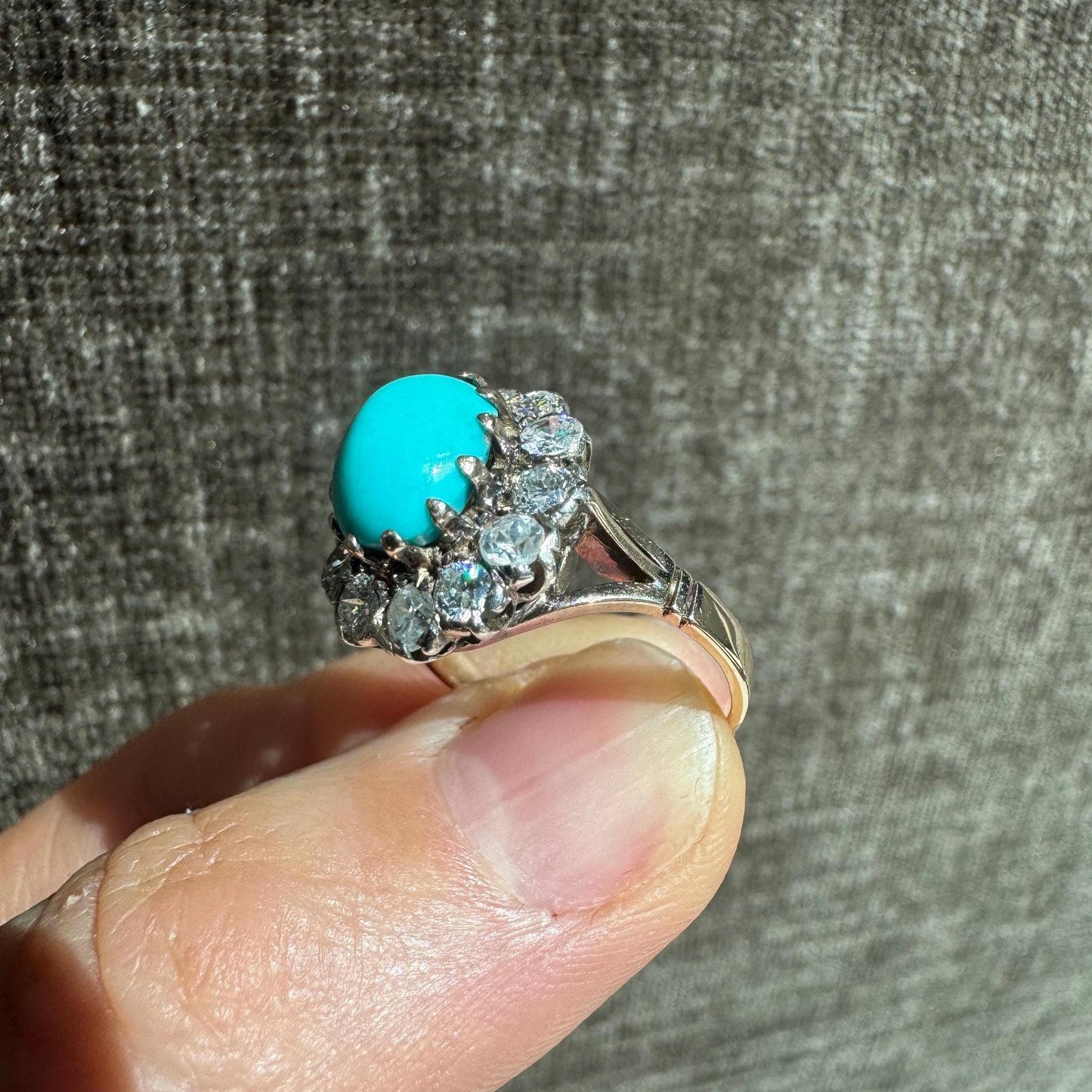 14k Solid Yellow Gold Vintage Oval Robin's Eggs Blue Natural Turquoise and Natural Diamond Halo Ring