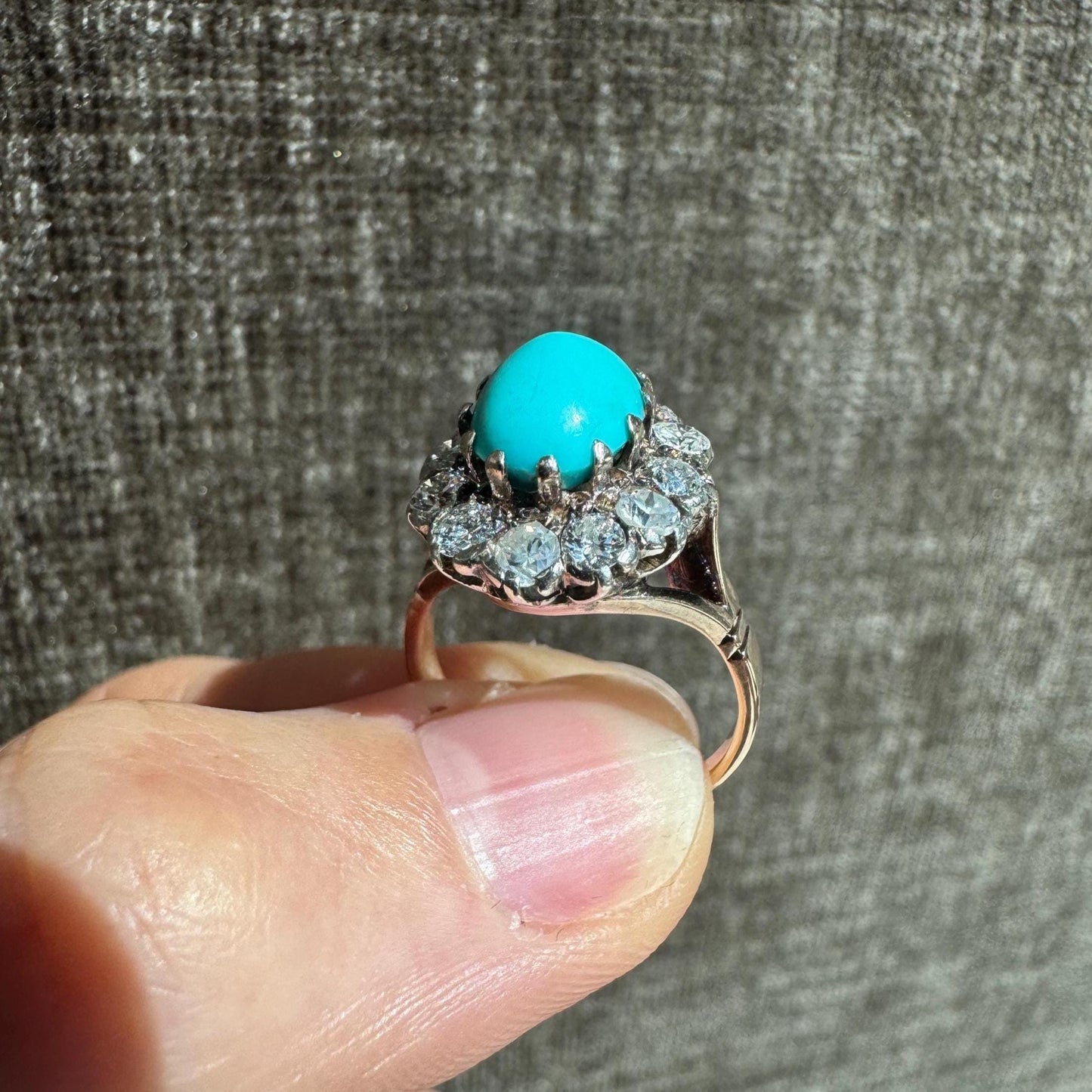 14k Solid Yellow Gold Vintage Oval Robin's Eggs Blue Natural Turquoise and Natural Diamond Halo Ring
