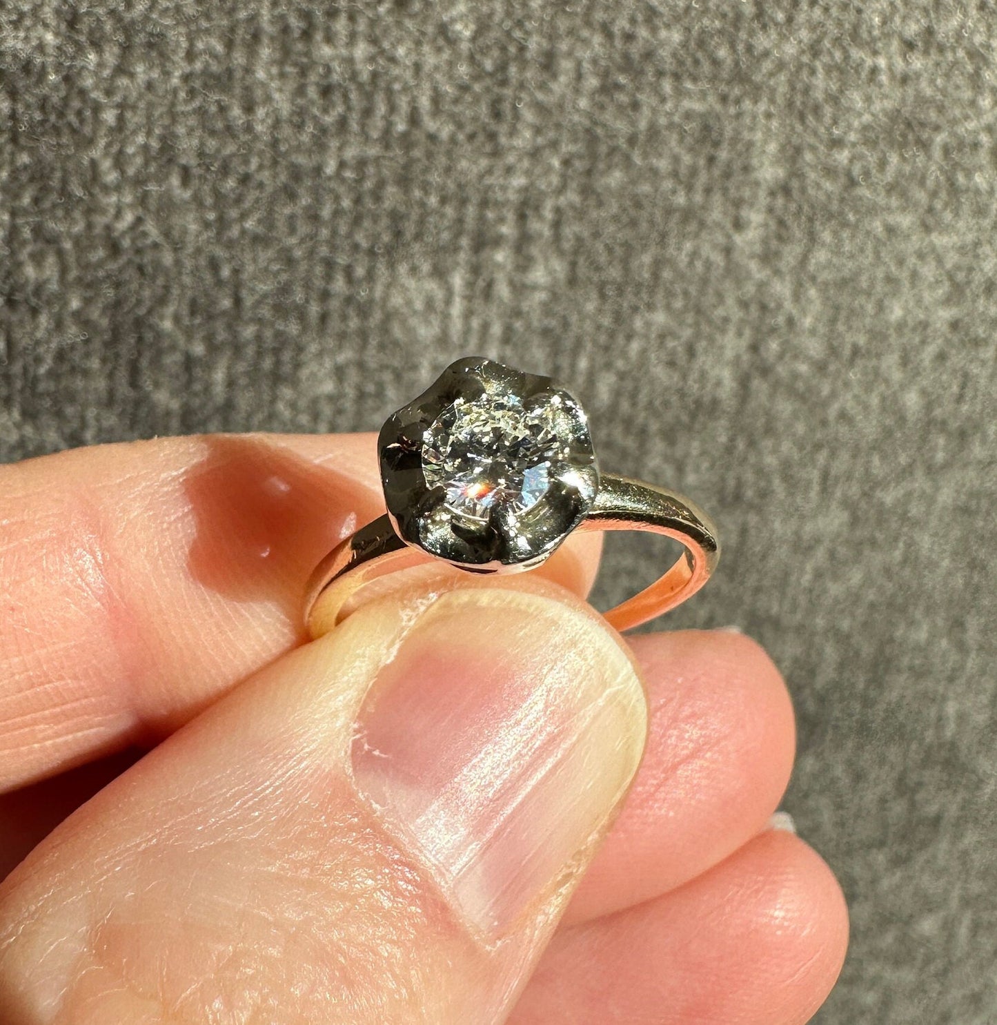 Vintage 14k Solid Gold Natural Round Diamond Solitaire Ring