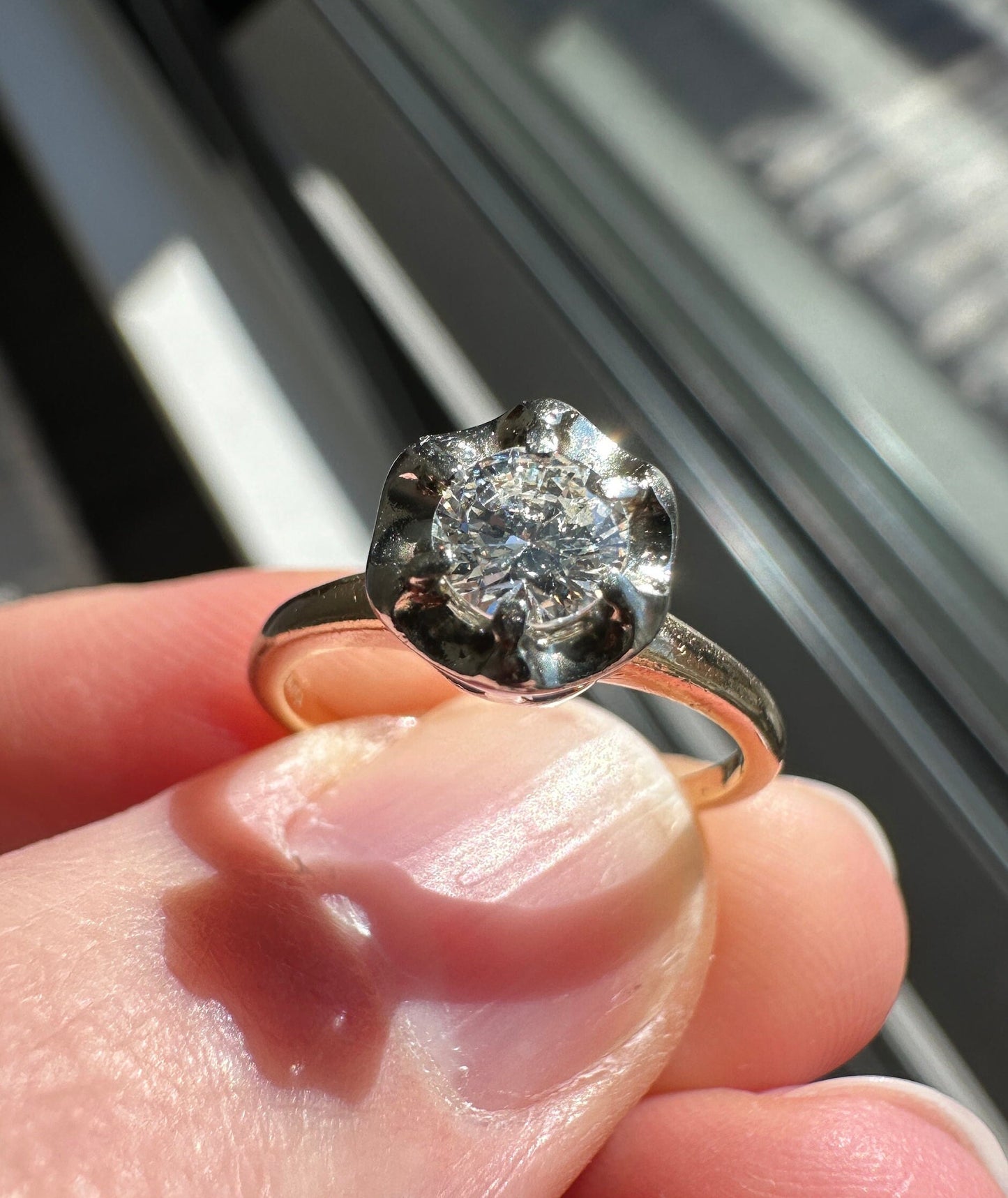 Vintage 14k Solid Gold Natural Round Diamond Solitaire Ring