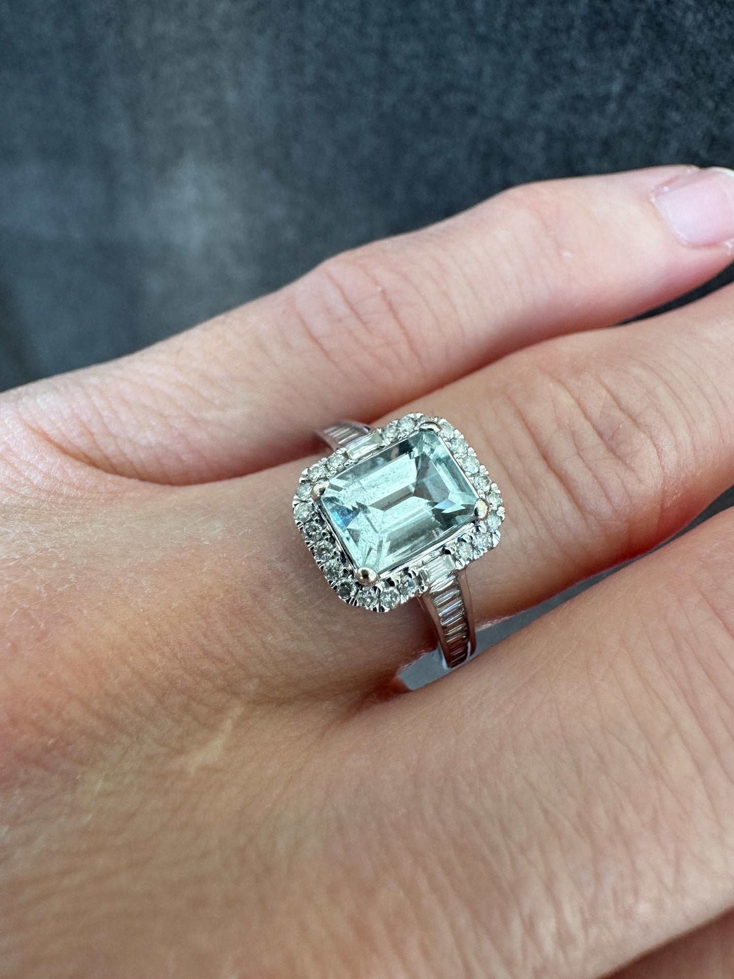 Vintage Brilliant 14k White Gold Natural Aquamarine and Diamond Ring