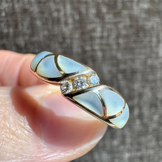 Kabana Mother of Pearl Inlay & Diamond Ring 14k Gold Fine Jewelry