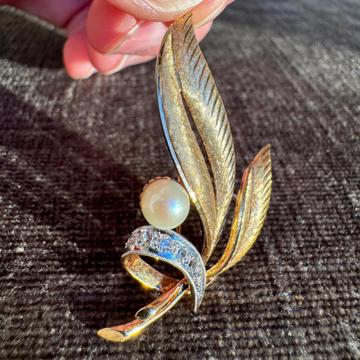 18k Estate Brooch with Pearl & Diamonds