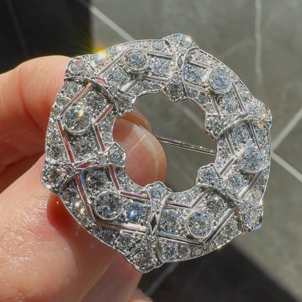 Art Deco Solid Platinum & Natural Diamond Open Brooch (1920's)