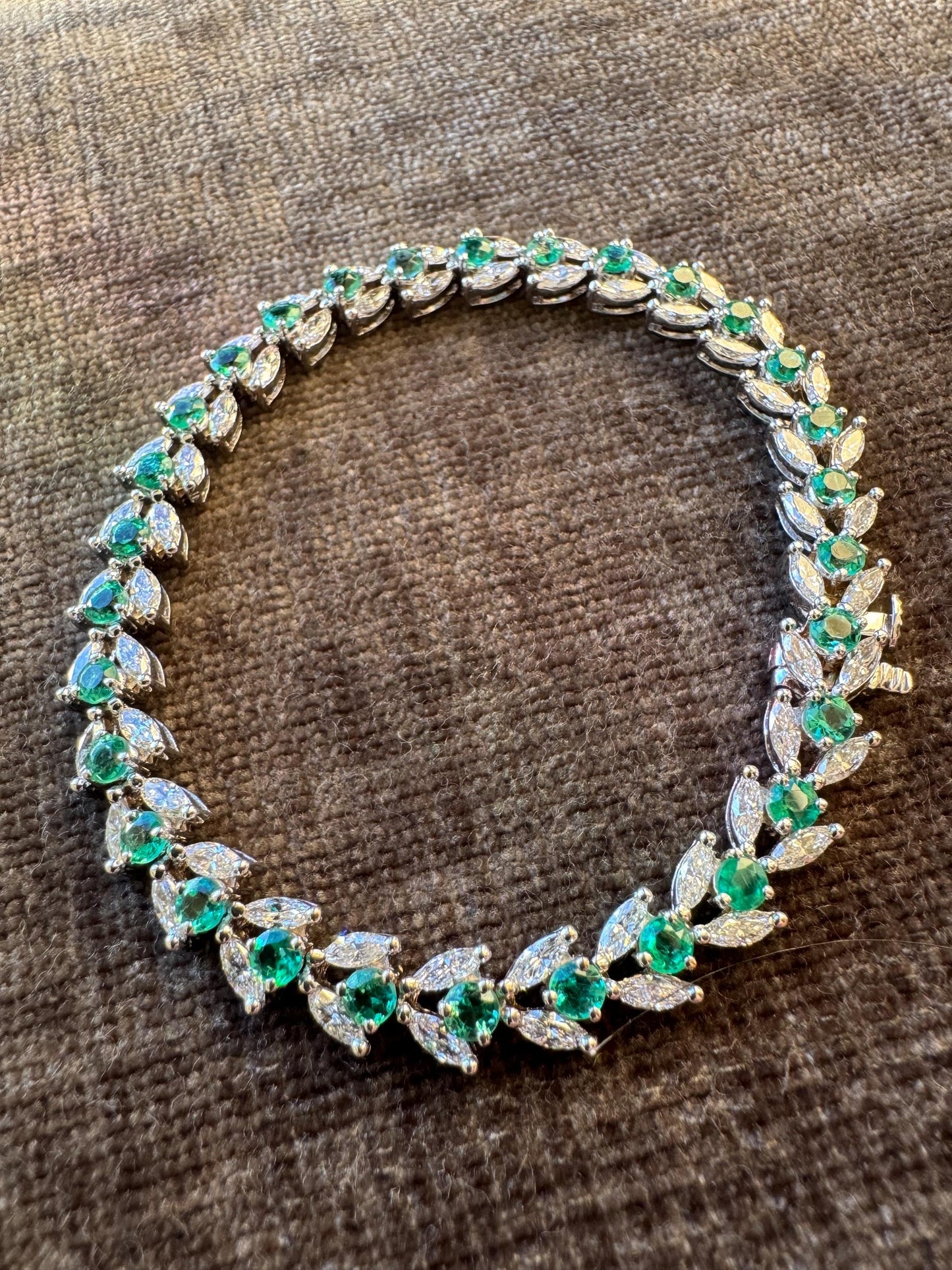 Vintage 18k Solid White Gold Emerald & Diamond Bracelet