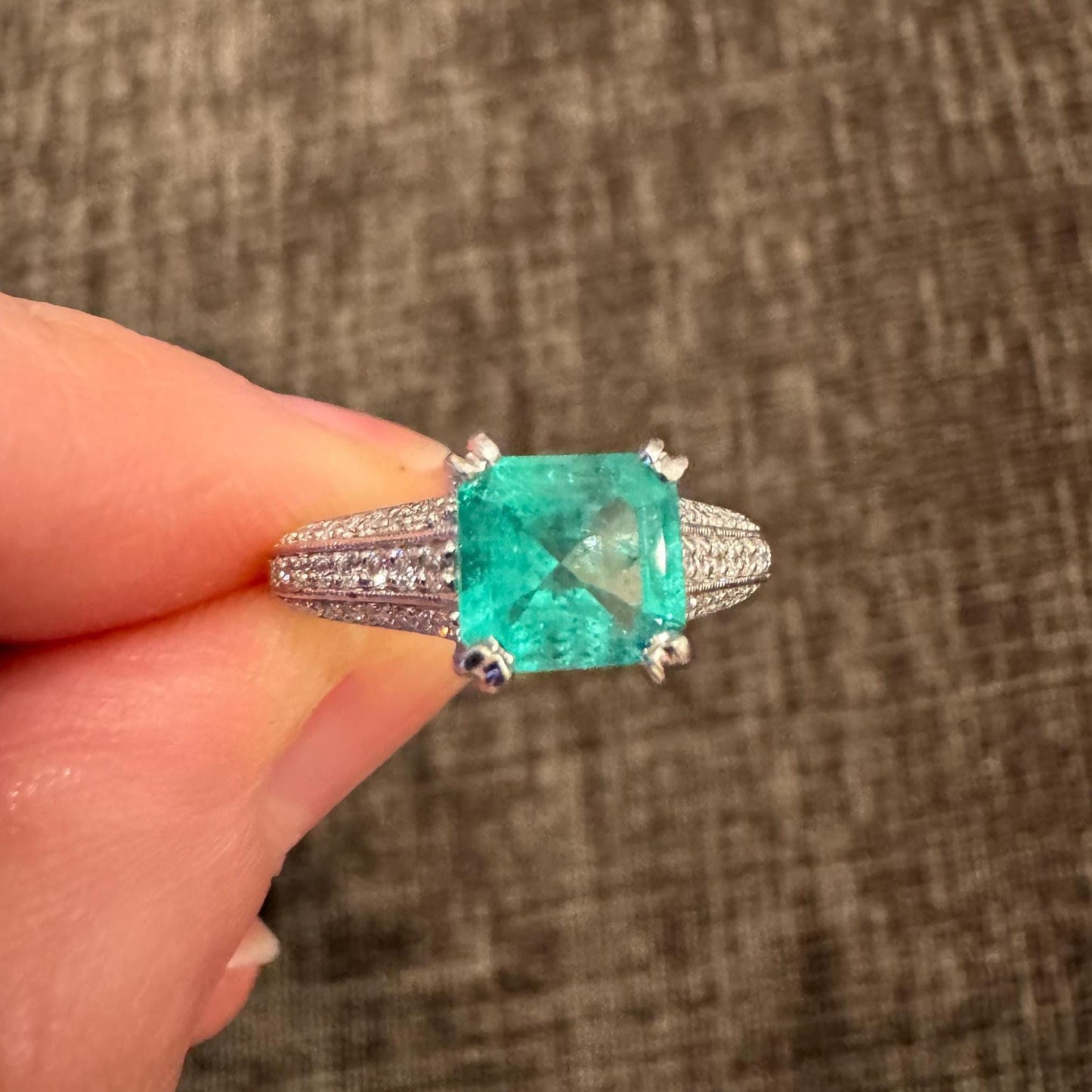 Vintage Platinum Natural Columbian Emerald & Diamond Ring