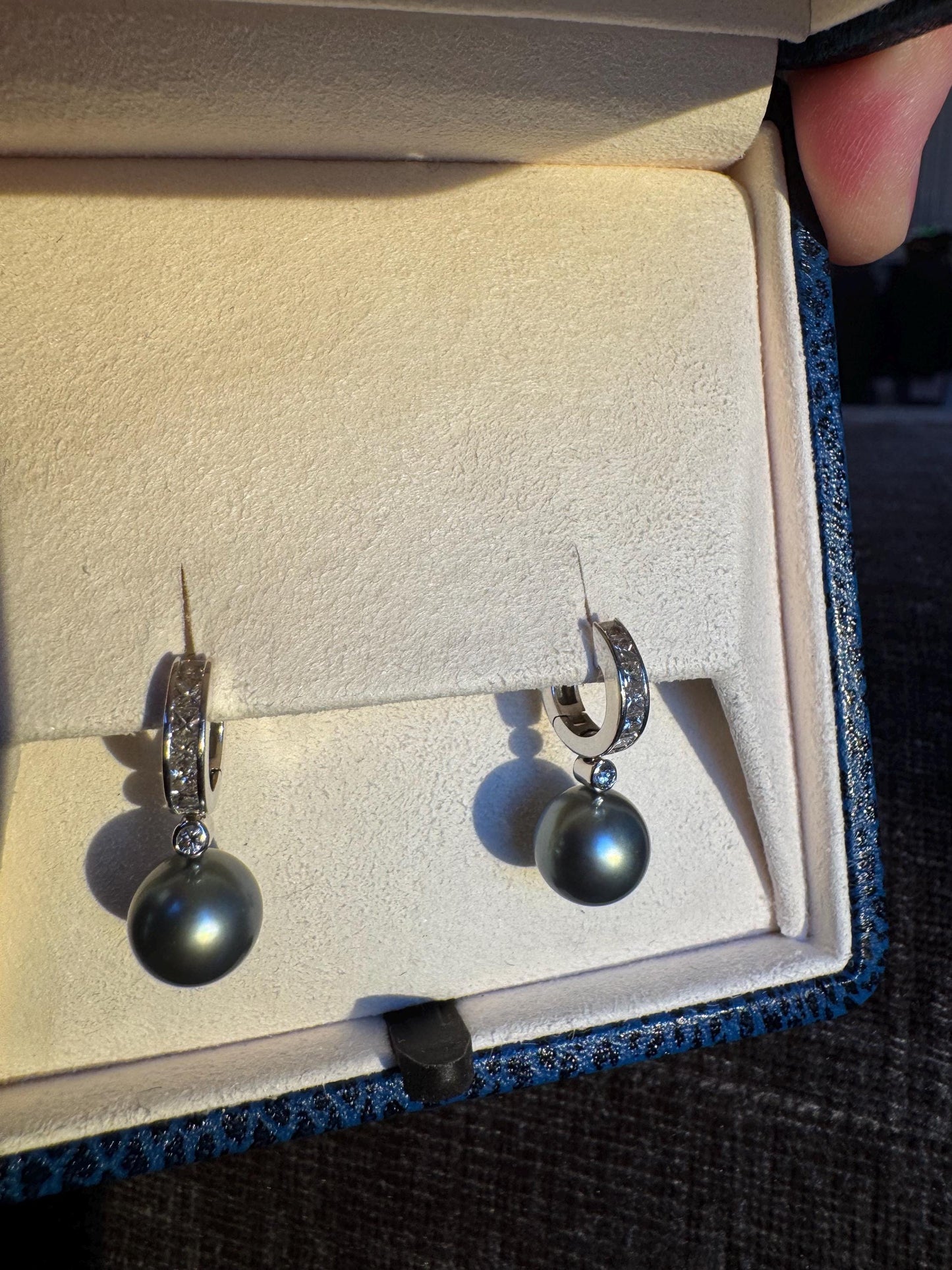 18k White Gold Mikimoto Black South Sea Pearl & Diamond Earrings