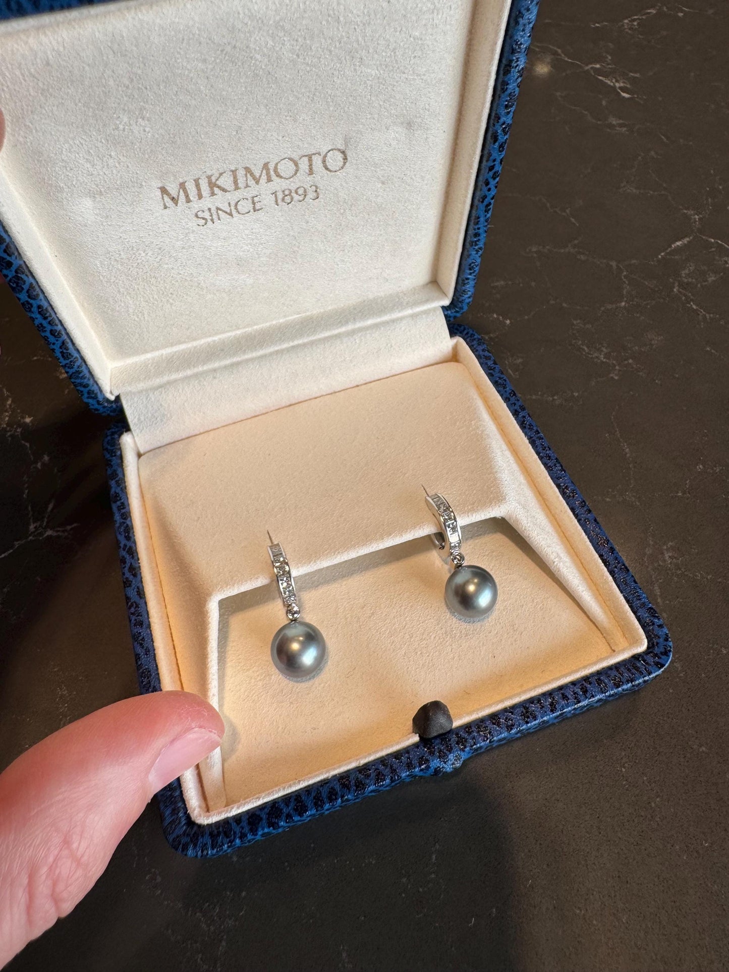 18k White Gold Mikimoto Black South Sea Pearl & Diamond Earrings