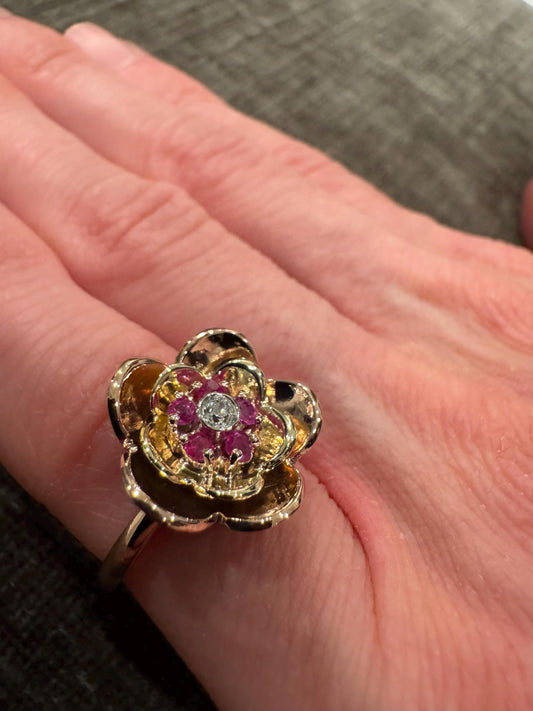 Vintage 14K Gold Ruby & Diamond Floral Ring