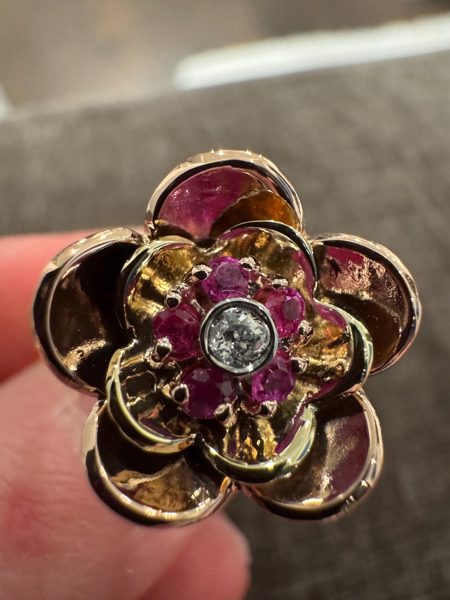 Vintage 14K Gold Ruby & Diamond Floral Ring