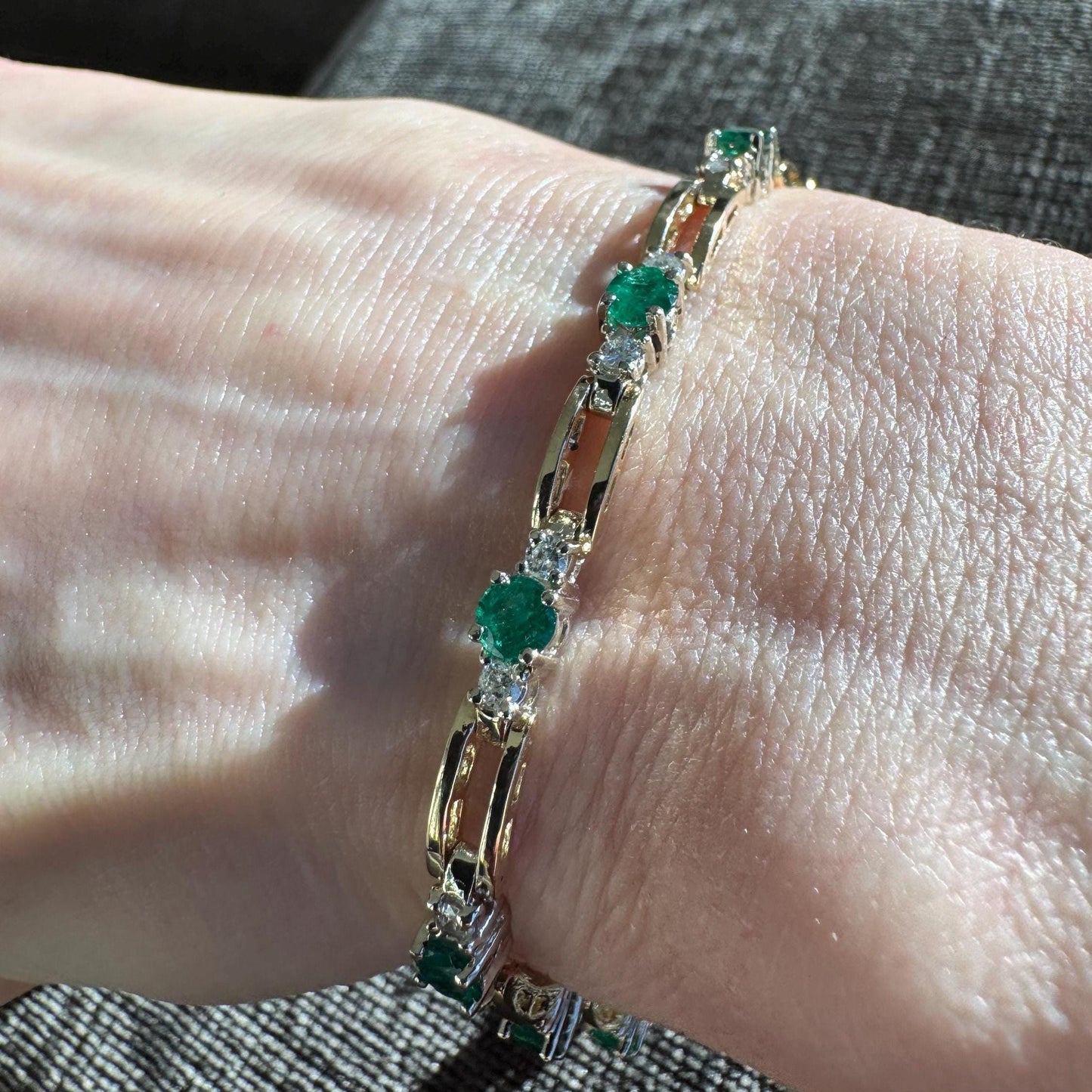 Vintage 14k Solid Yellow Gold Natural Emerald & Diamond Tennis Bracelet