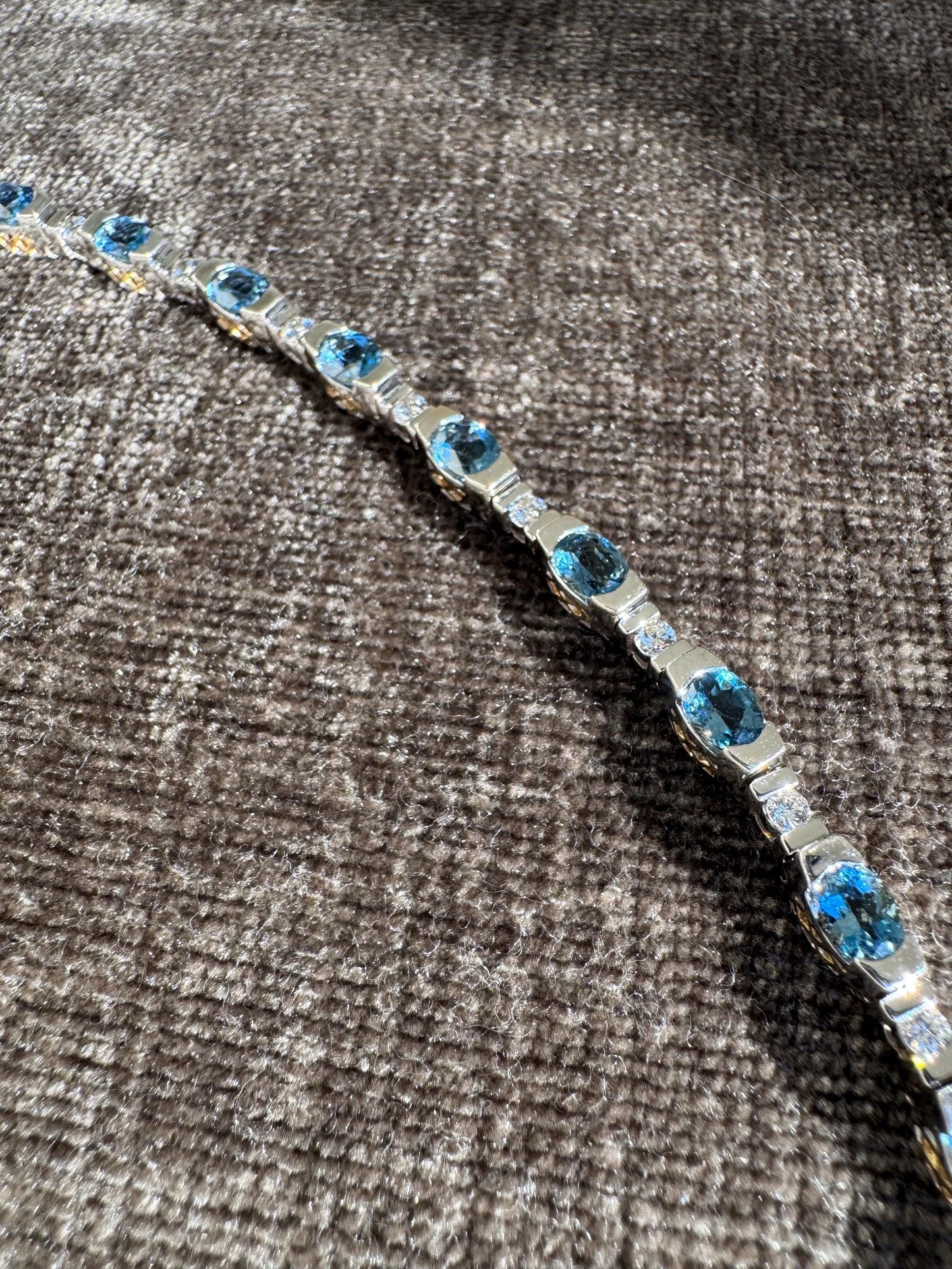 18K Gold Aquamarine Diamond Tennis Bracelet | Two Tone Estate Jewelry 4.8ct