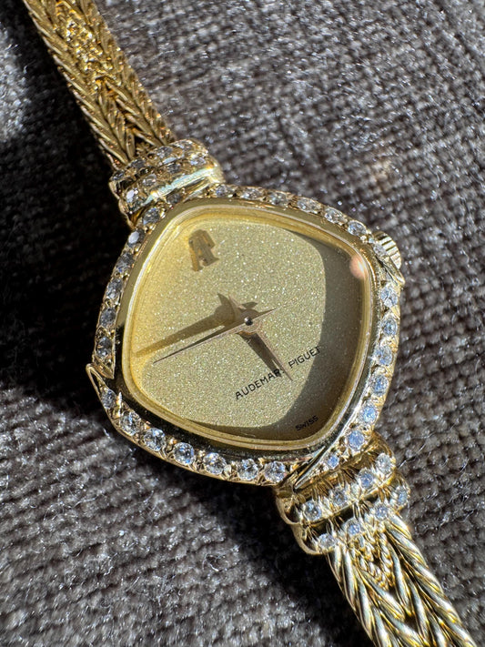 Vintage Authentic Audemars Piguet 18K Gold & Diamond Ladies Watch