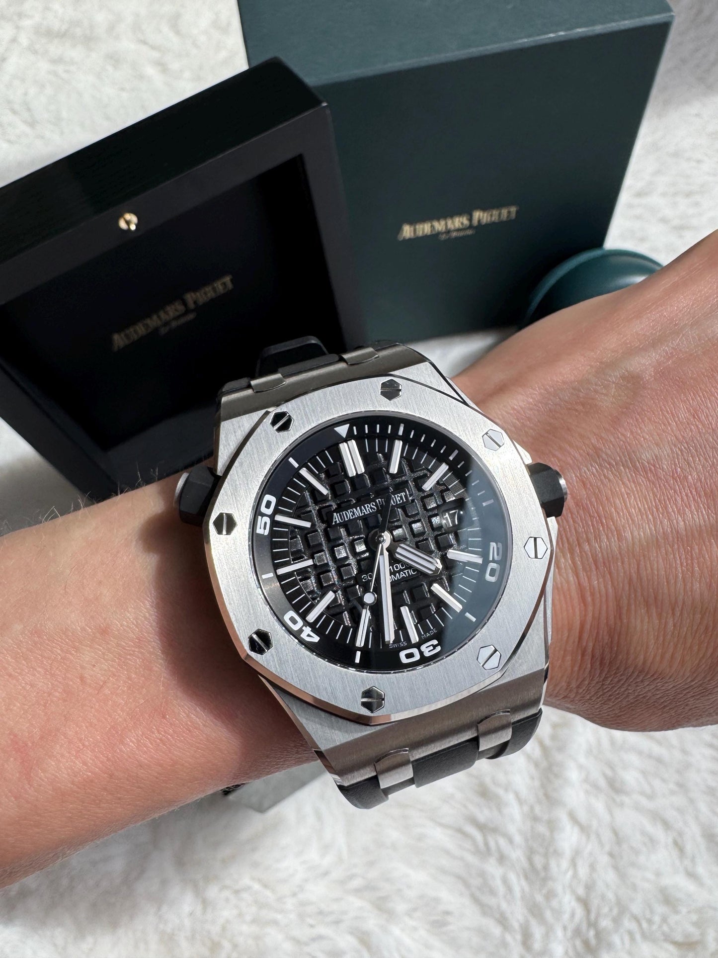 Audemars Piguet Royal Oak Offshore Diver Ref. 15703ST.OO.A002CA.01