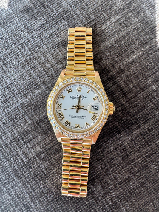 Vintage Factory Rolex Lady-Datejust 69178 18K Gold President Diamond Bezel | Box & Papers