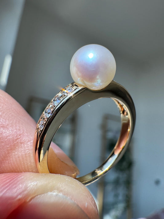 Authentic 18k Yellow Gold Vintage Mikimoto 7mm Akoya Pearl & Diamond Ring | Signed Estate Jewelry
