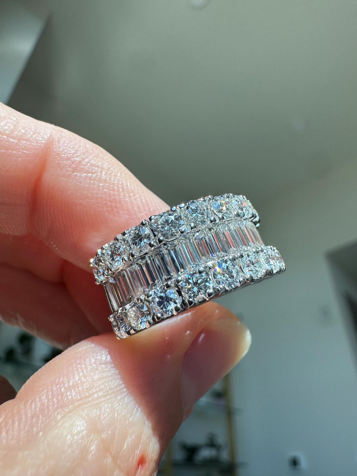 18K White Gold 3.25 CTW Diamond Band